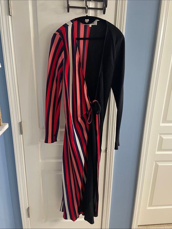 Diane Von Furstenberg Dresses & Skirts - Diane Von Furstenberg Black Wrap Dress with Red, Pink & Navy Stripes
